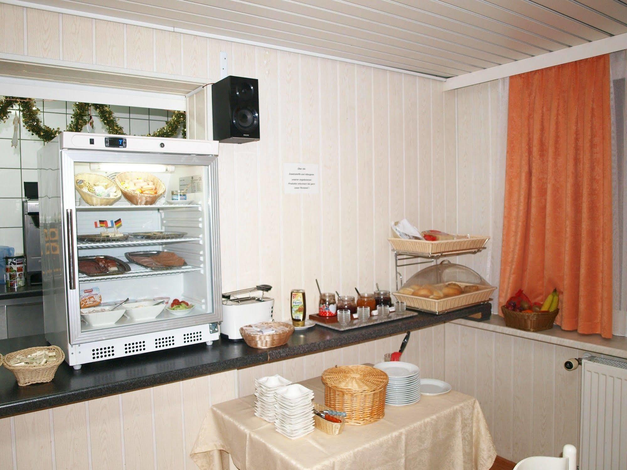 Stern Hotel Leipzig Ngoại thất bức ảnh